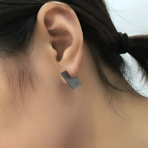 Sterling silver geometry square earrings with oxidation black finish, 16mm minimalist design
