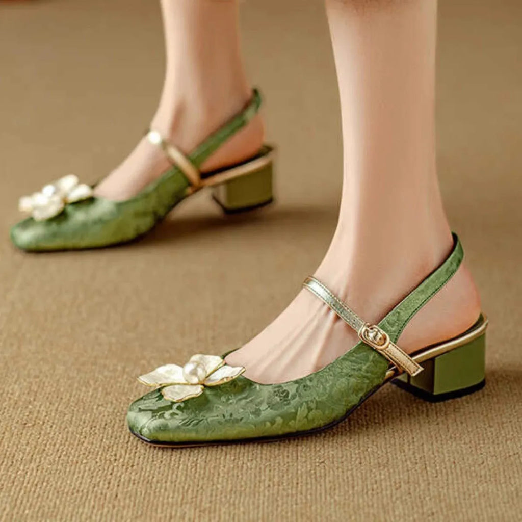 French retro square toe high heels for women in apricot colour, PU upper, mid heel 3-6 cm, side view