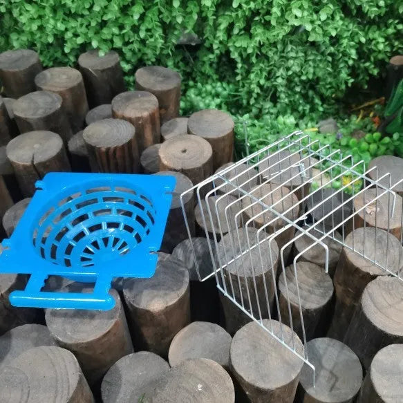 Small parrot breeding box bird nest in iron wire, 14.5x12x16cm, for parakeets and budgies