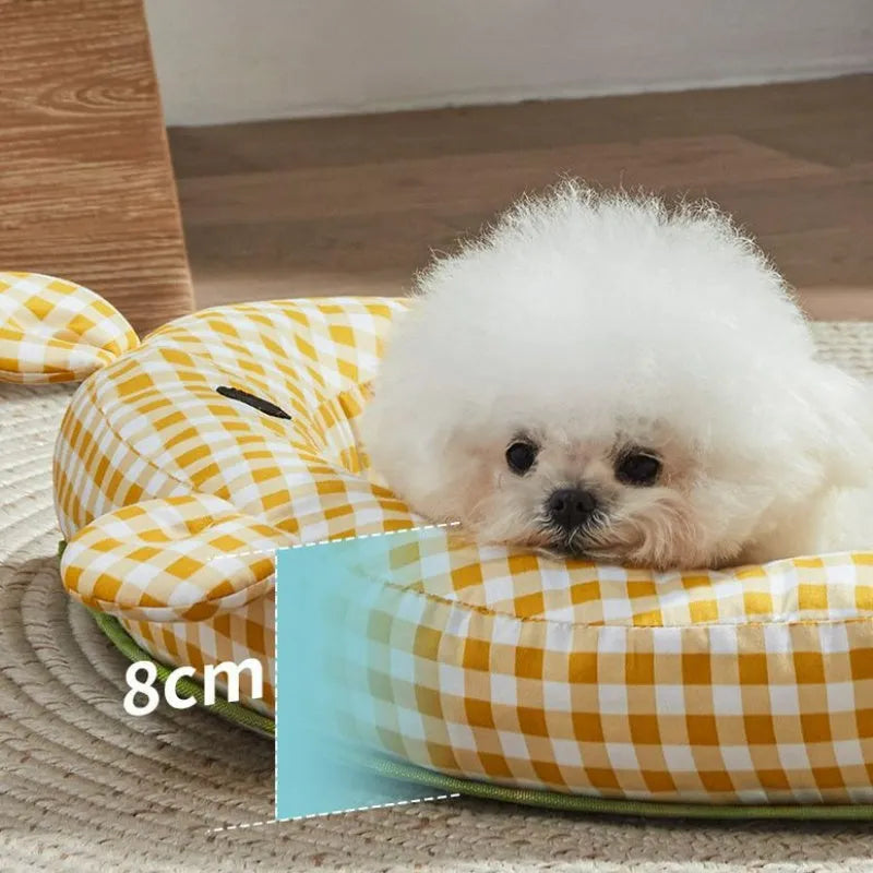 Large green pet cooling mat for dogs and cats, size 75 cm by 55 cm, placed on a floor.