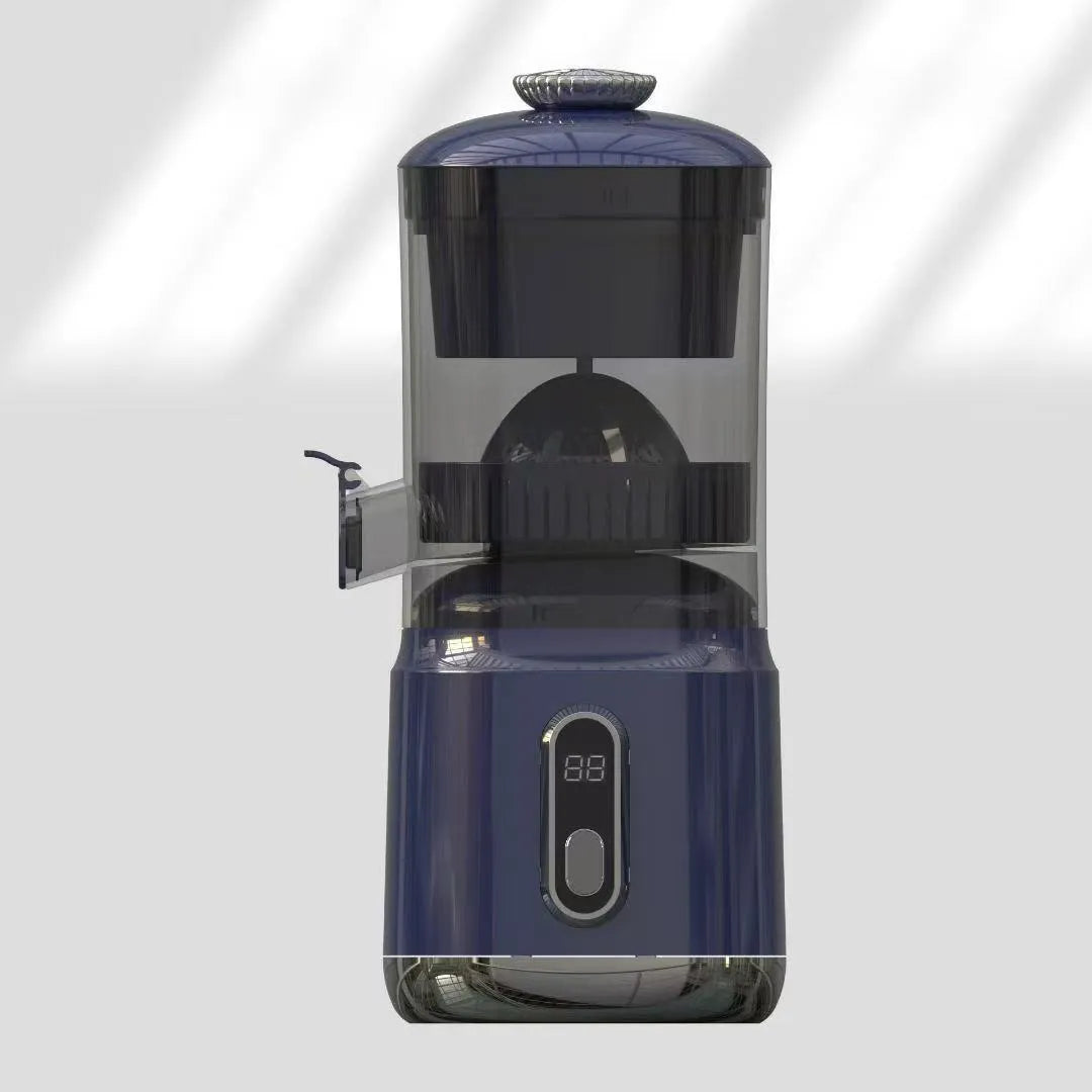 Portable electric juicer with 600ml capacity, ABS body, and slag juice separation in beige, blue, or green