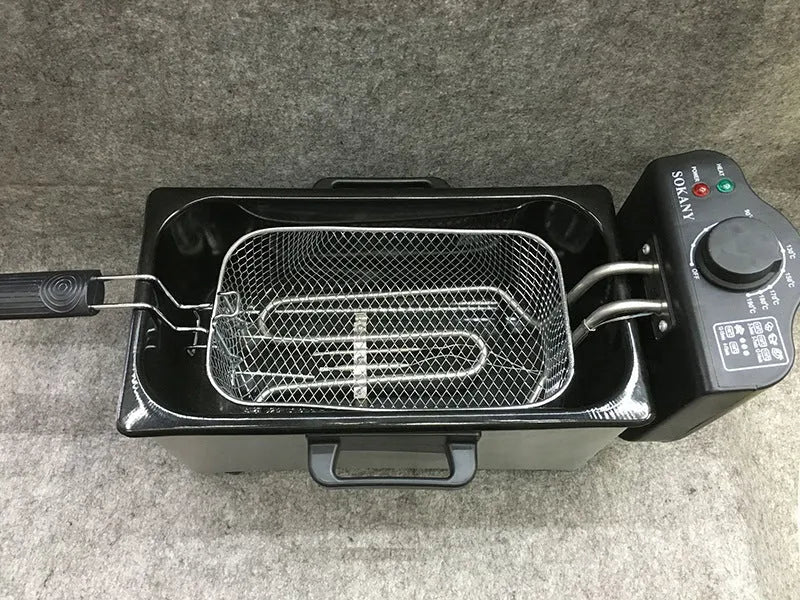 Silver household 3 litre electric fryer with Teflon non-stick coating and EU plug