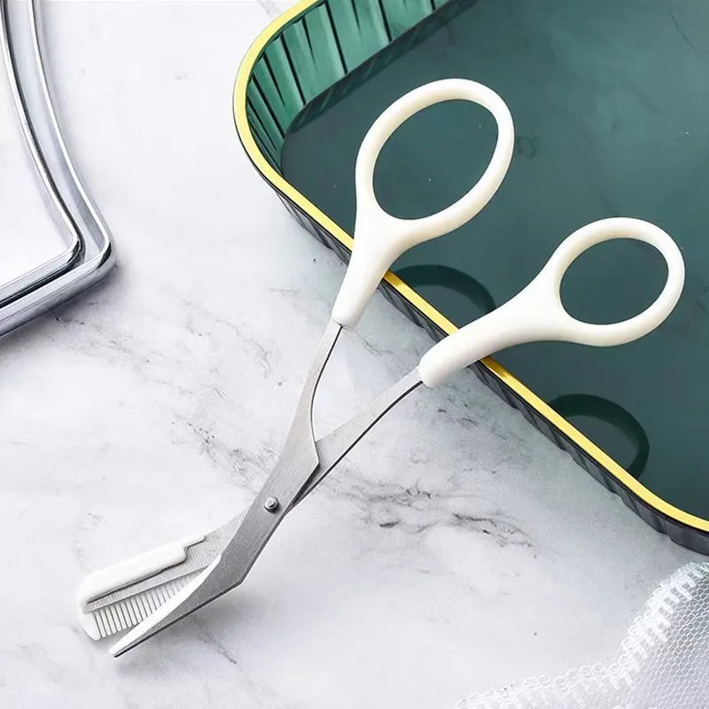 White eyebrow trimming knife with curved comb stainless steel blade plastic handle beauty tool