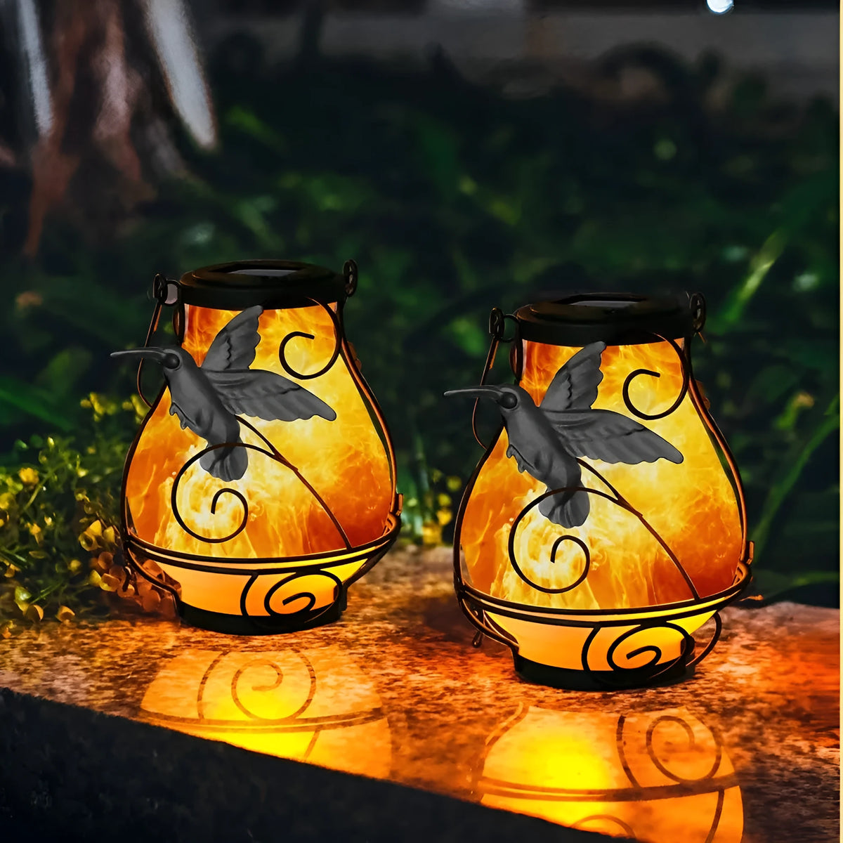 Solar garden flame light in butterfly, dragonfly or hummingbird style, IP55 outdoor LED, 6-12 hour lighting