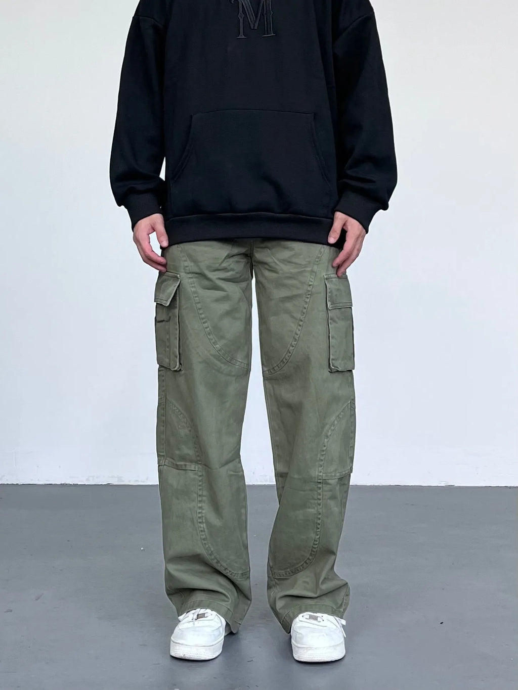 Autumn winter washed worn loose straight-leg overalls in black with pocket decoration