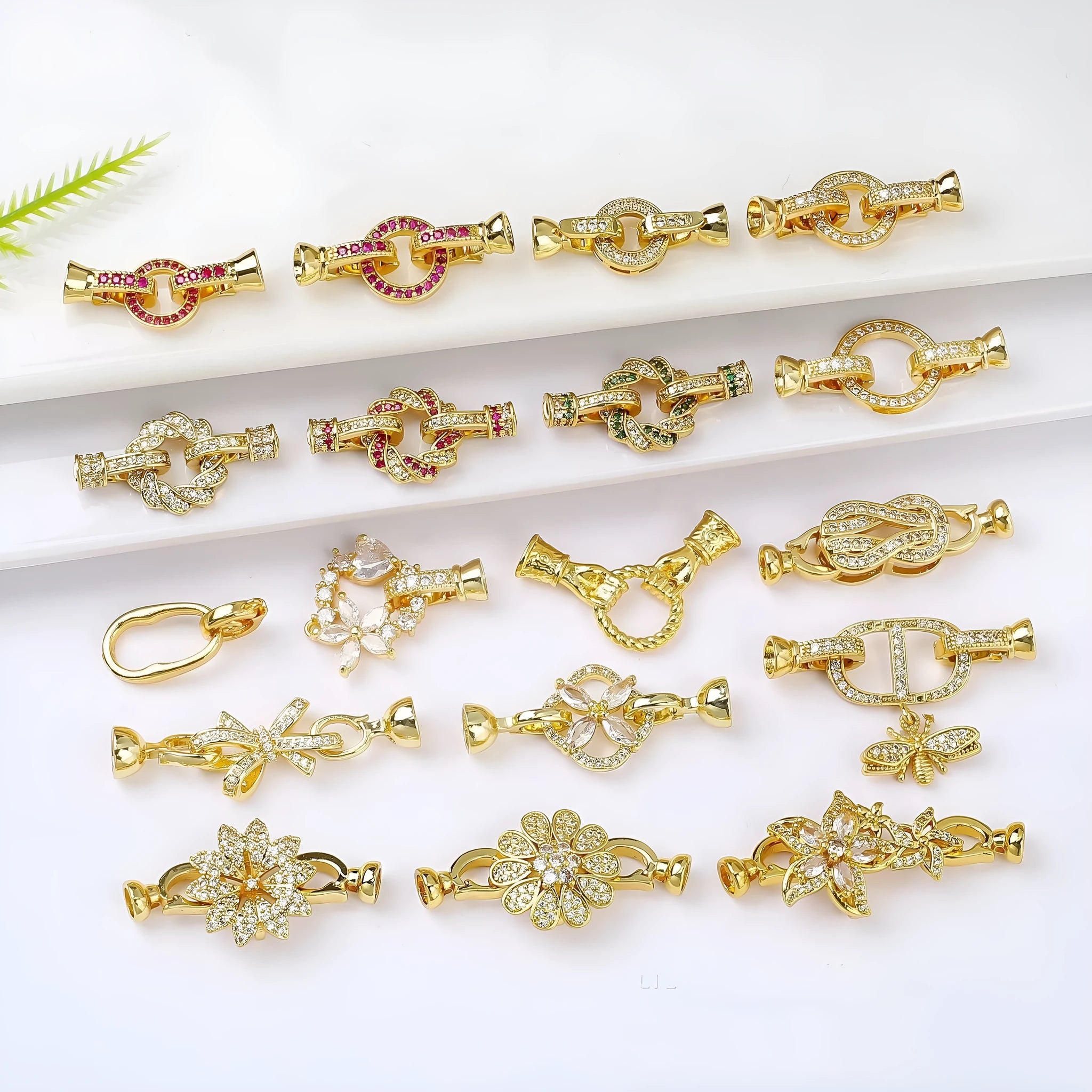 Small 18K gold colour metal clasp for pearl necklaces and jewellery making
