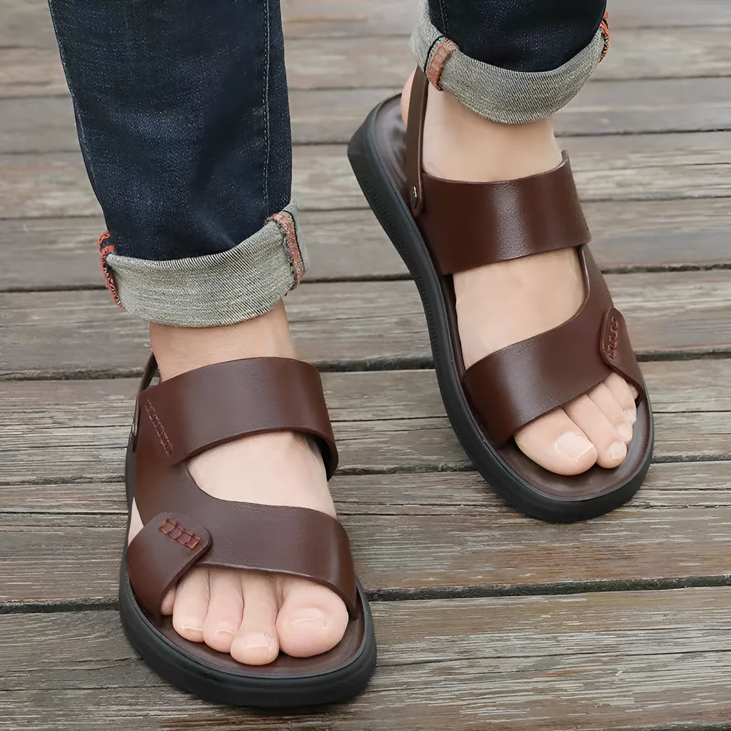 Men's brown and black waterproof plastic casual sandals for beach wear, shown in sizes 39 to 45.