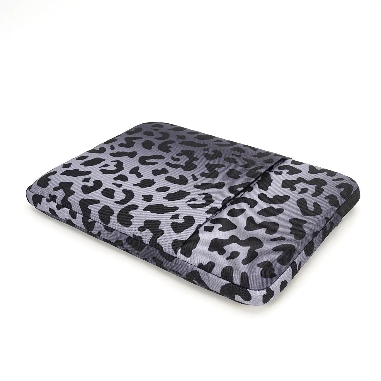 Leopard print laptop sleeve for 13-inch to 16-inch computers with anti-shock waterproof protection