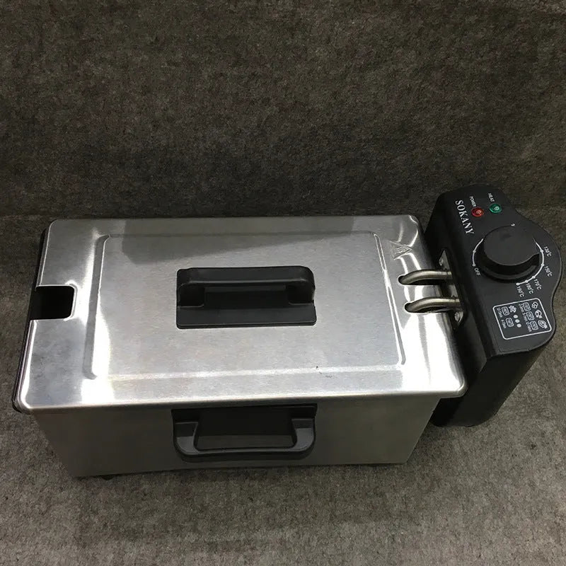 Silver household 3 litre electric fryer with Teflon non-stick coating and EU plug