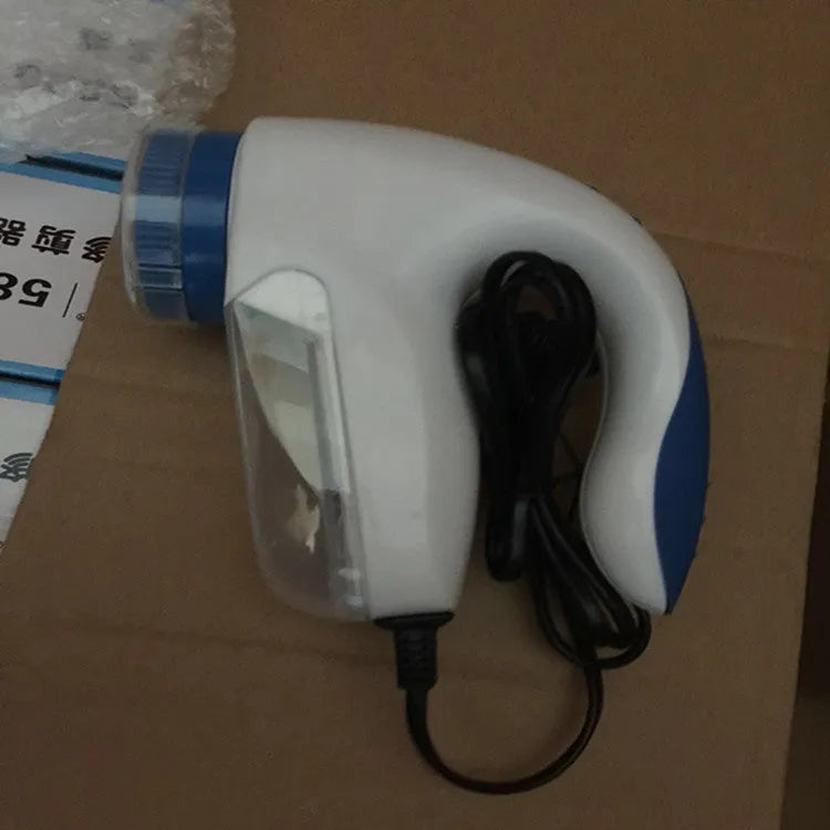 Blue lint remover with Europe plug for clothes, fleece and woolen coats