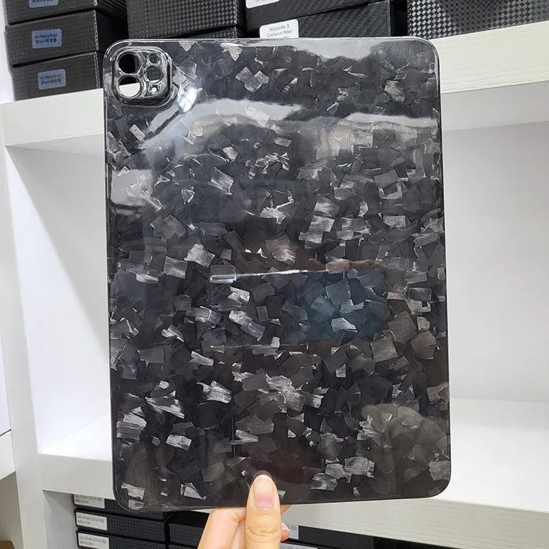 Real carbon fibre hard protective cover for Apple iPad Pro 11 tablet in matte or forged finish.