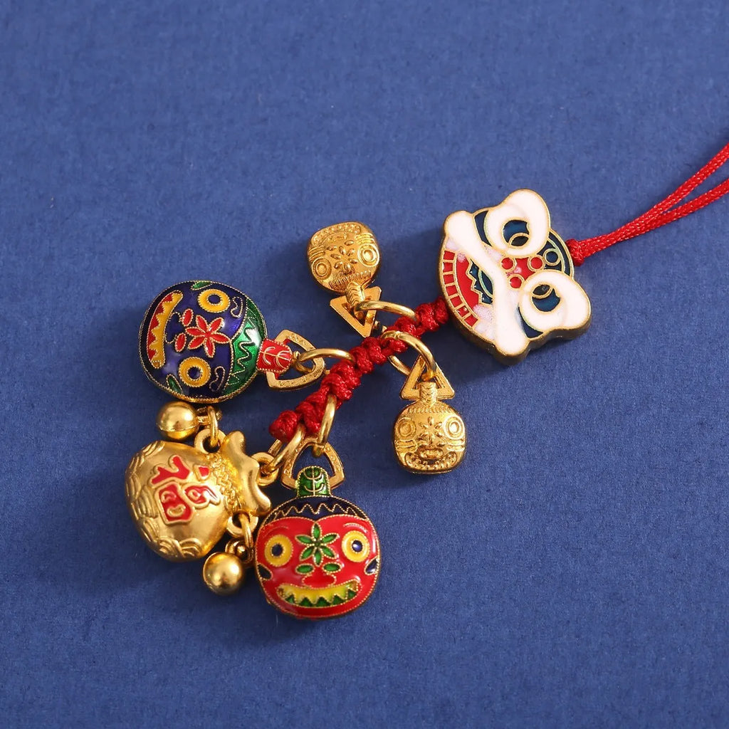 Vintage sand gold metal Pixiu keychain with God of Wealth coin charm for car keys and phone straps