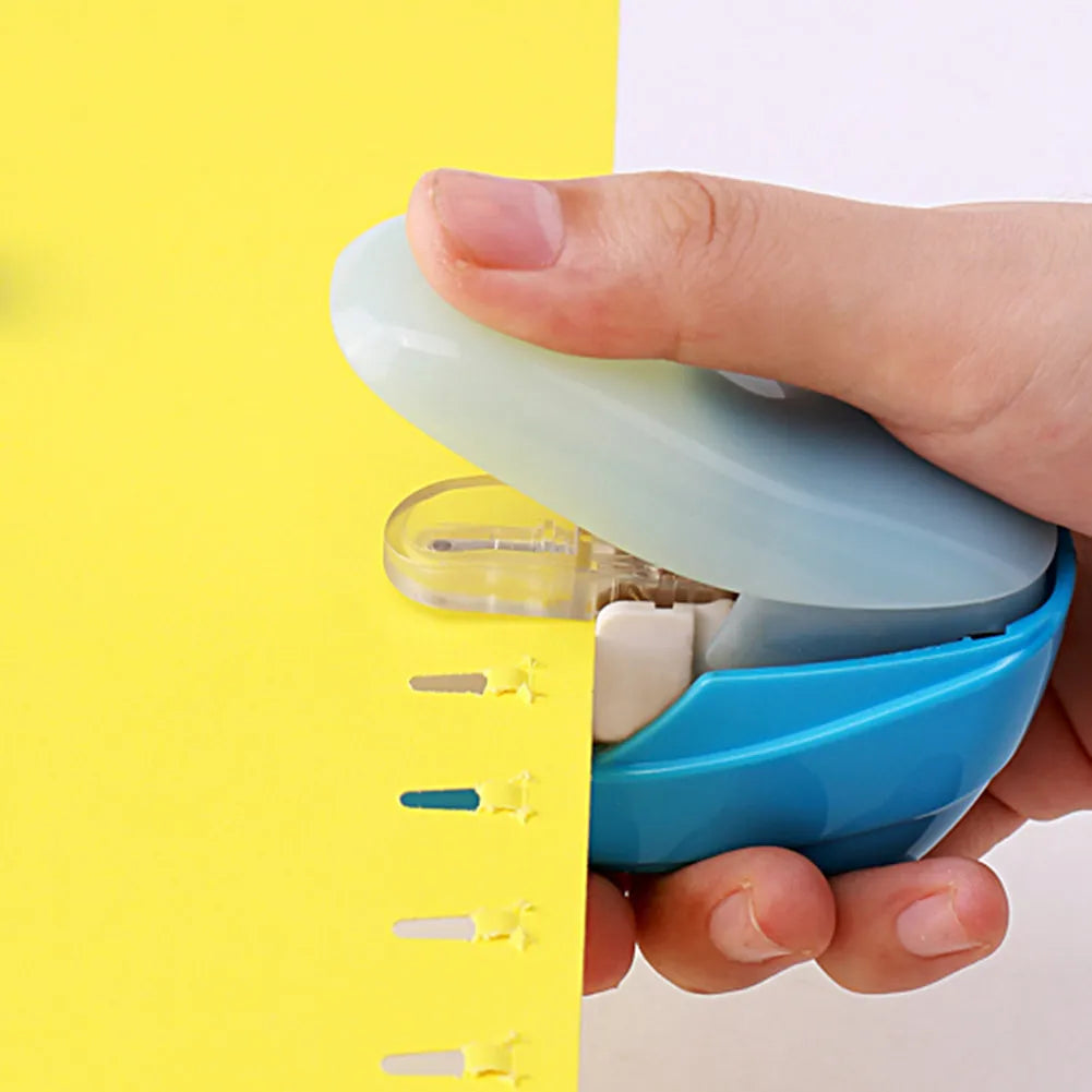 Stapler-free stapler embossed design ABS 50x25x50mm random colour compact