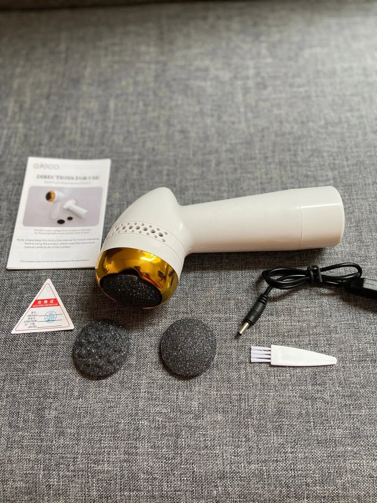 Electric vacuum foot grinder with quartz grinding heads in gold, rose gold, silver and white colour options