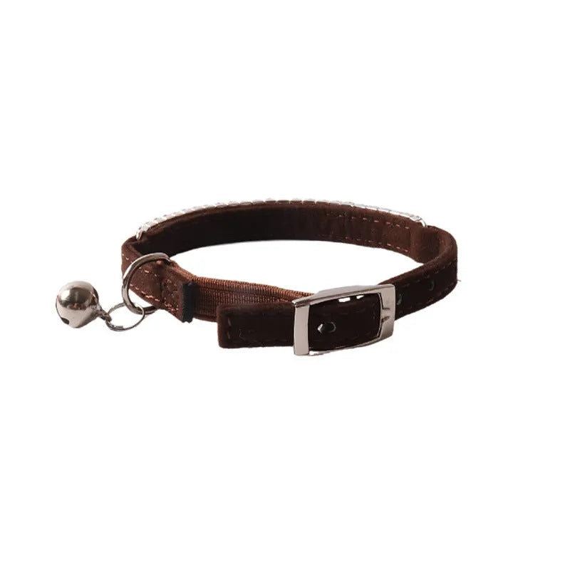 Flocked cat collar with elastic buckle in gang drill style showing colour options