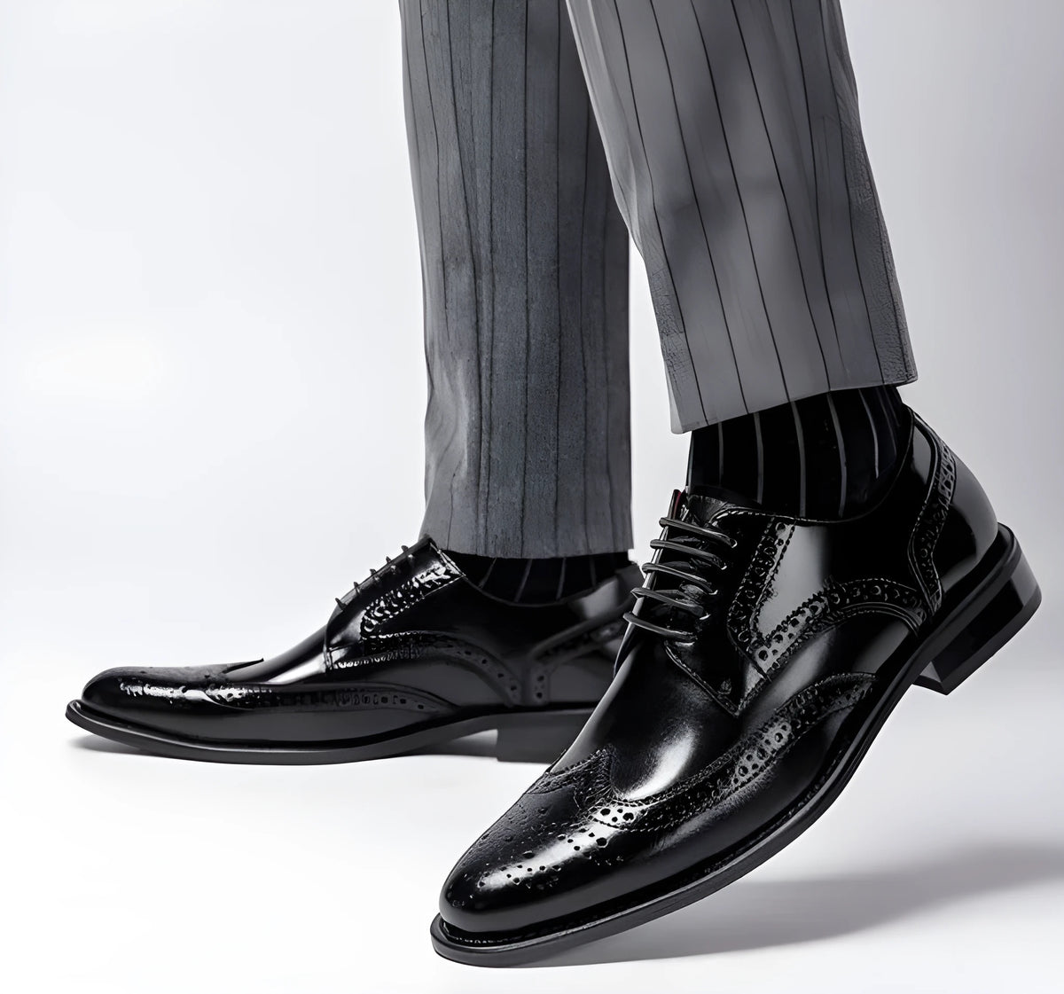 Men's genuine leather business casual dress shoes in black with two-layer cowhide upper and rubber sole