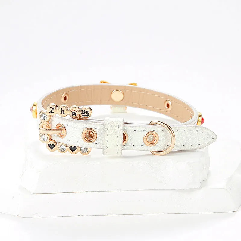 White PU cat collar with diamond alloy bow, 1.5cm wide, available in XS 26cm to L 38cm