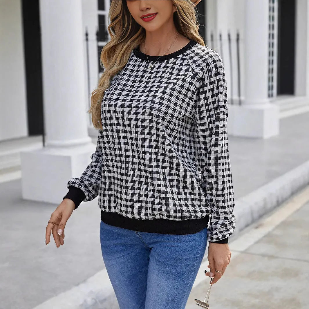 Black Japanese sweet plaid stripe pullover sweater with long sleeves and printing accents