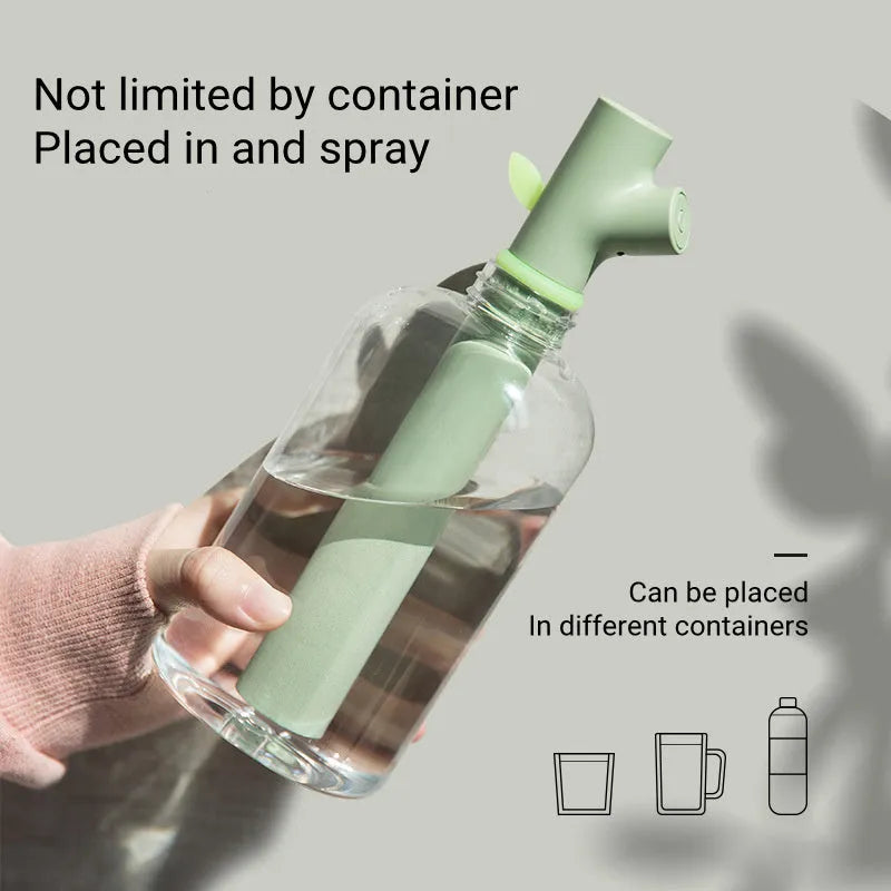 Transparent plastic portable USB humidifier with water bottle design and purification filter