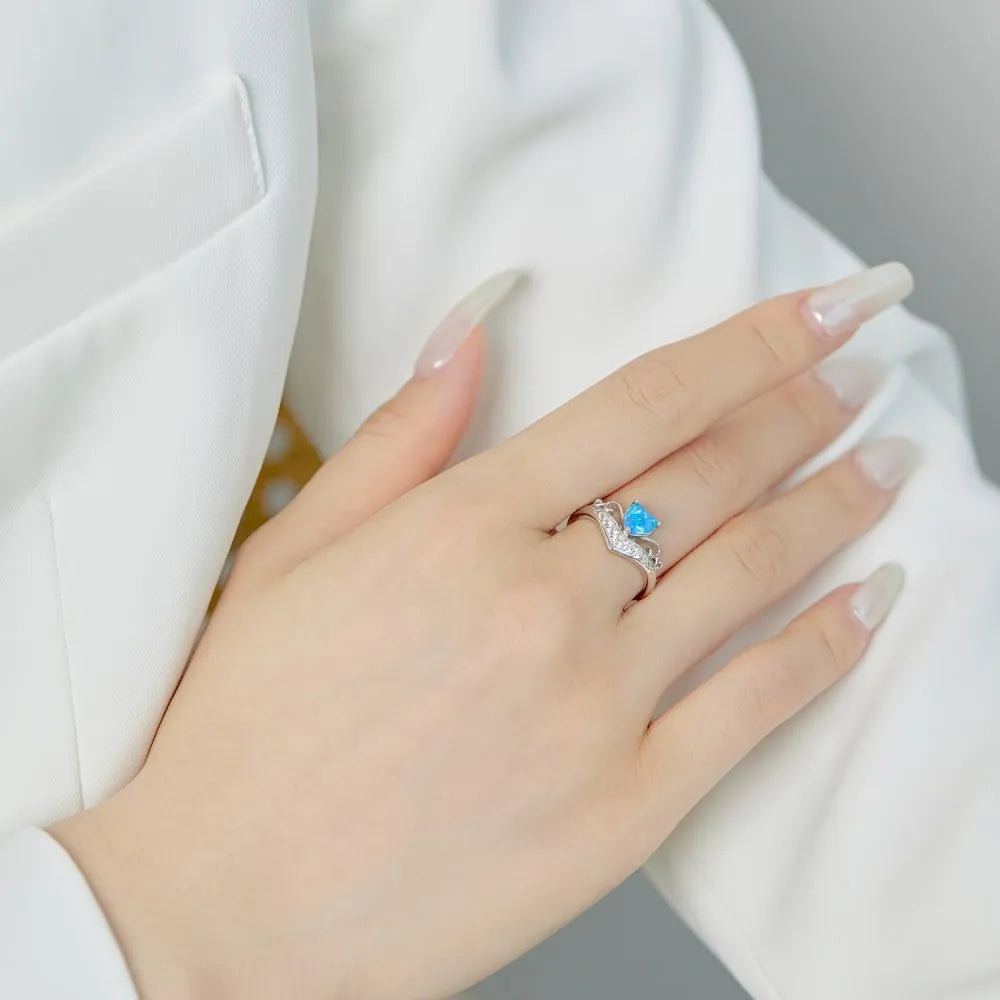 Silver simple women's ring with heart shape, available in sizes No 5 to No 9