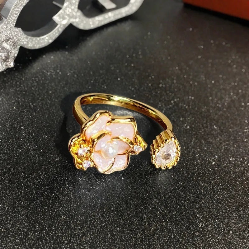 Adjustable vintage oil dripping gourd ring in antique copper with inlaid zircon stones
