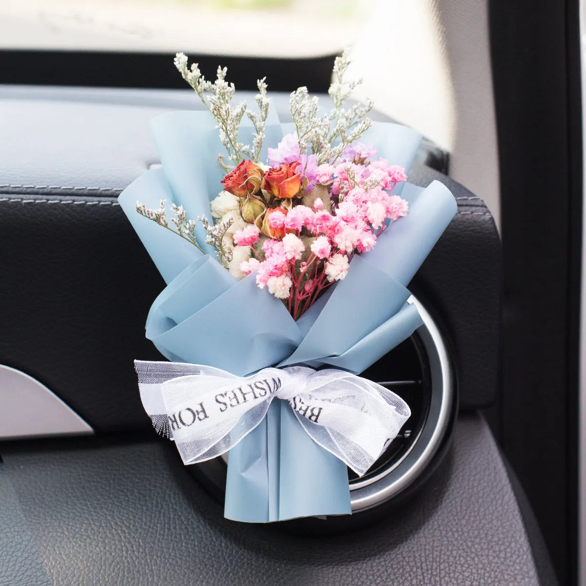 Handmade dried flower car vent perfume ornament in choice of 13 colours with 5 fragrance options