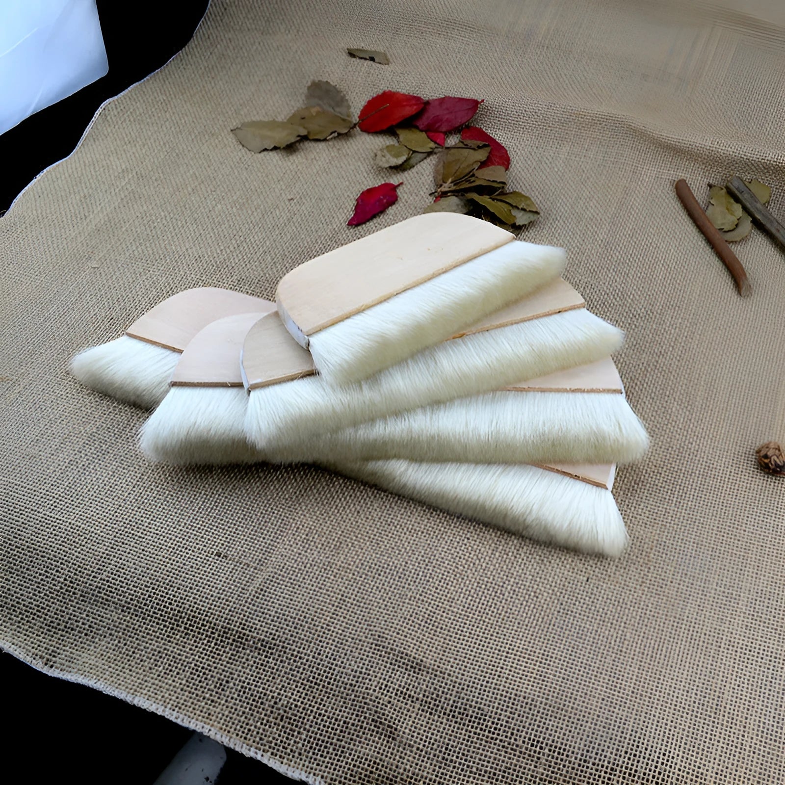Wool brush for mounting paint paste board shading in picture colour