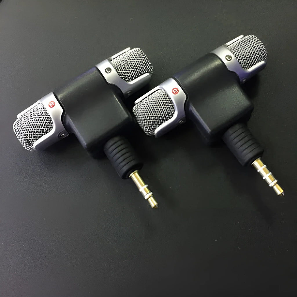 Mini wireless condenser microphone recorder for computer and camera use in black