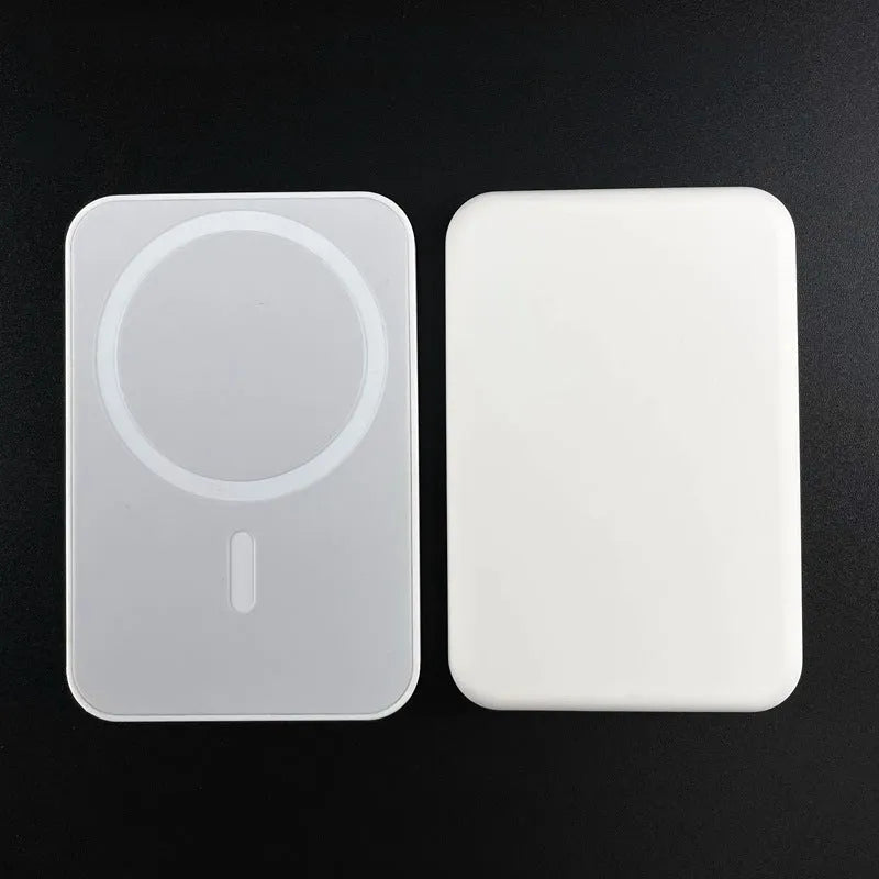 White magnetic wireless charger power bank with 5000mAh capacity and compact dimensions