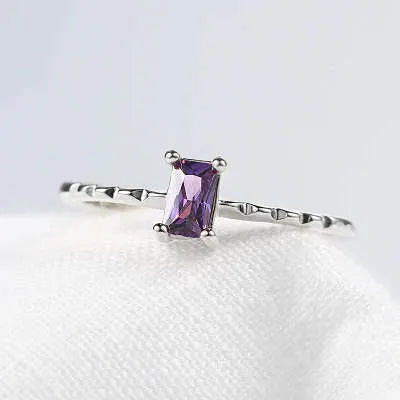 Women's thin copper ring with inlaid purple zircon, light yellow gold or platinum colour, sizes 5 to 10