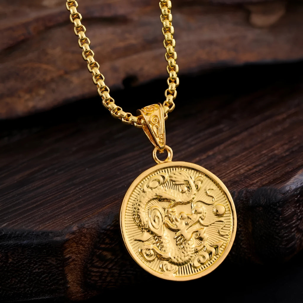 Retro round titanium steel pendant in gold finish with hip hop style