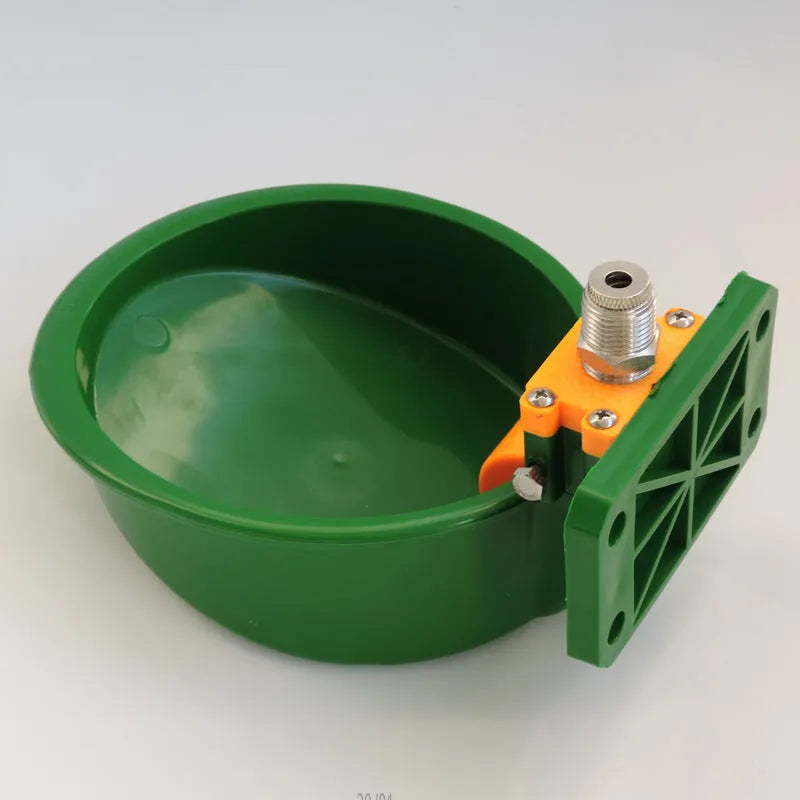 Green plastic automatic water nozzle drinking bowl for sheep farm use