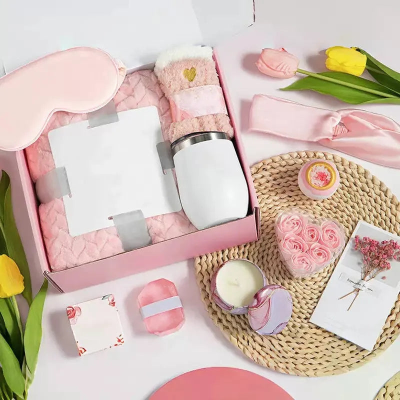 Soy wax aromatherapy candle gift set in gift box with multiple colour options
