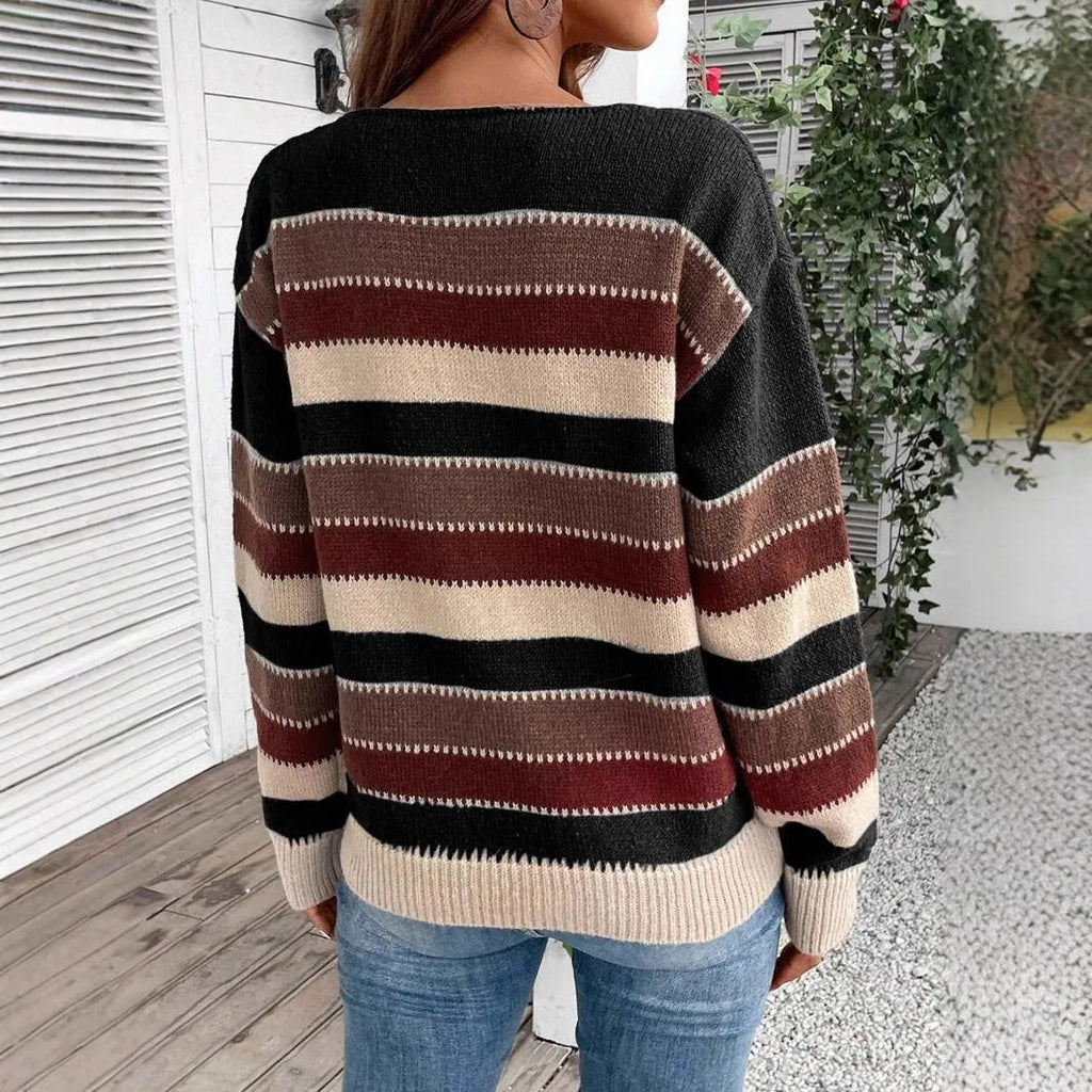 Women's colourblock striped pullover sweater in polyester for autumn and winter.