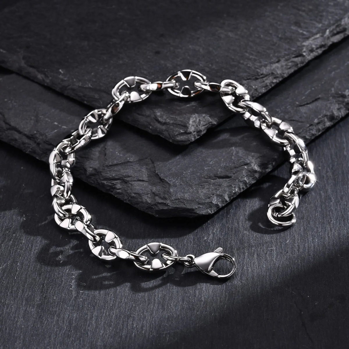 Men's stainless steel thick chain bracelet with geometric design and steel colour finish