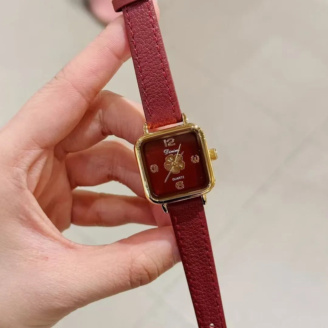 Alloy women's wristwatch with Chinese style octagonal case and diamond decorative elements