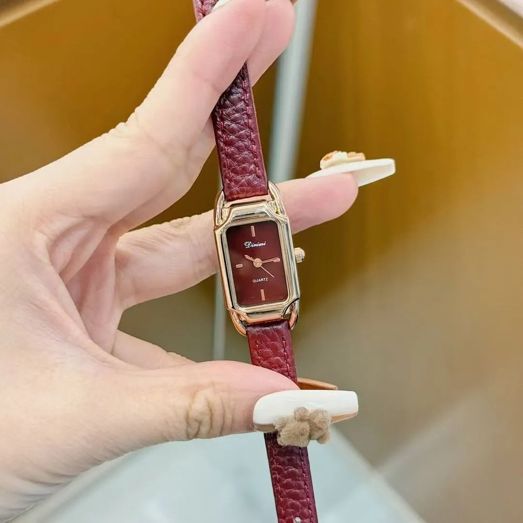 Alloy women's wristwatch with Chinese style octagonal case and diamond decorative elements