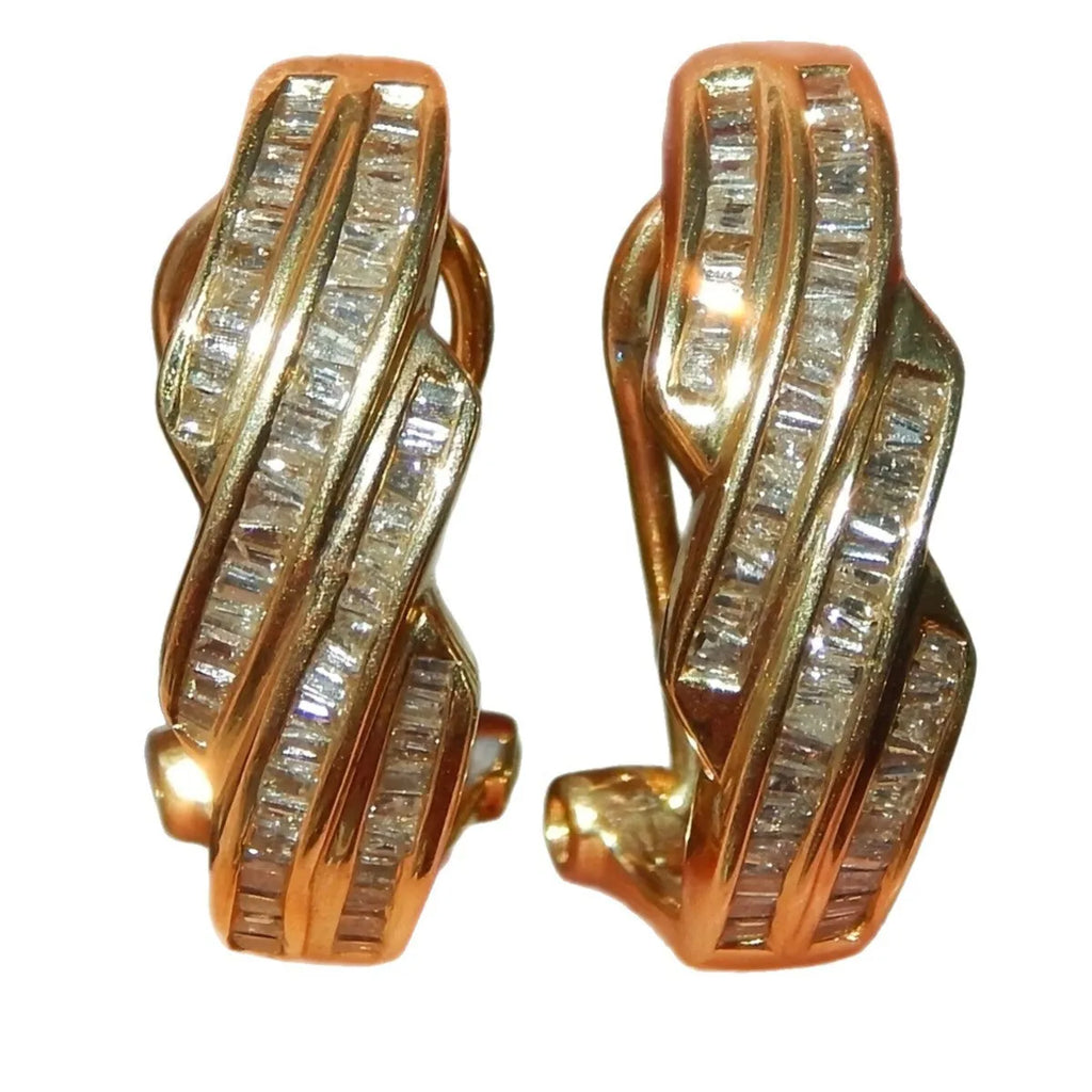 Gold geometric retro fashion earrings with round elements and copper construction