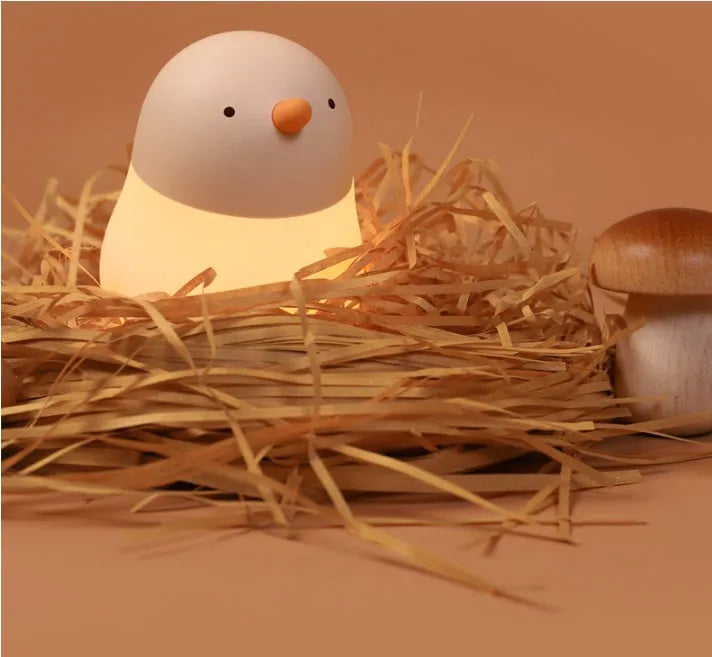 Pecking rice chicken night light, 2200K warm yellow, USB rechargeable bedside lamp, 81x84x109.5mm