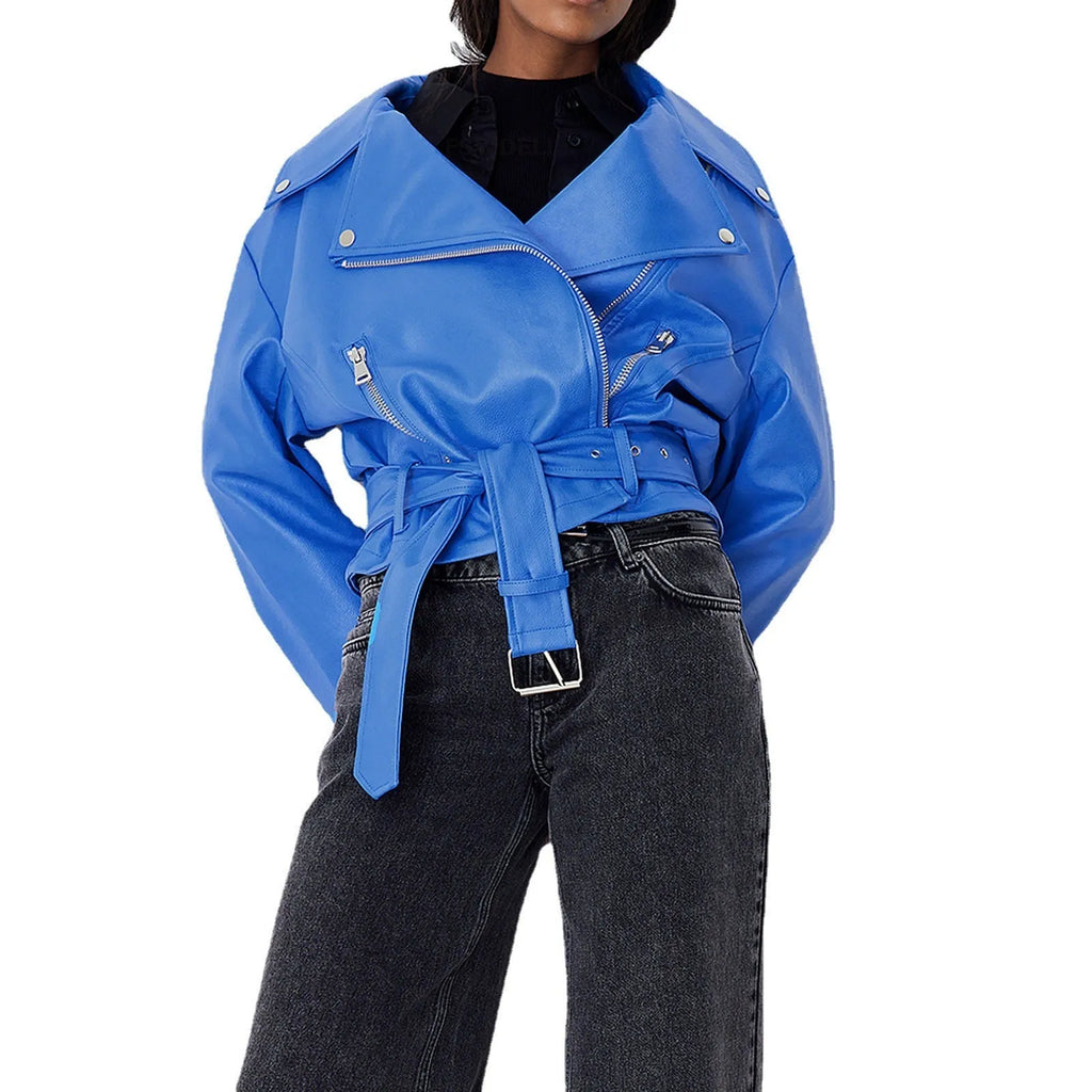 Punk style short leather-look jacket with locomotive lapels and Peter Pan collar in polyester fibre