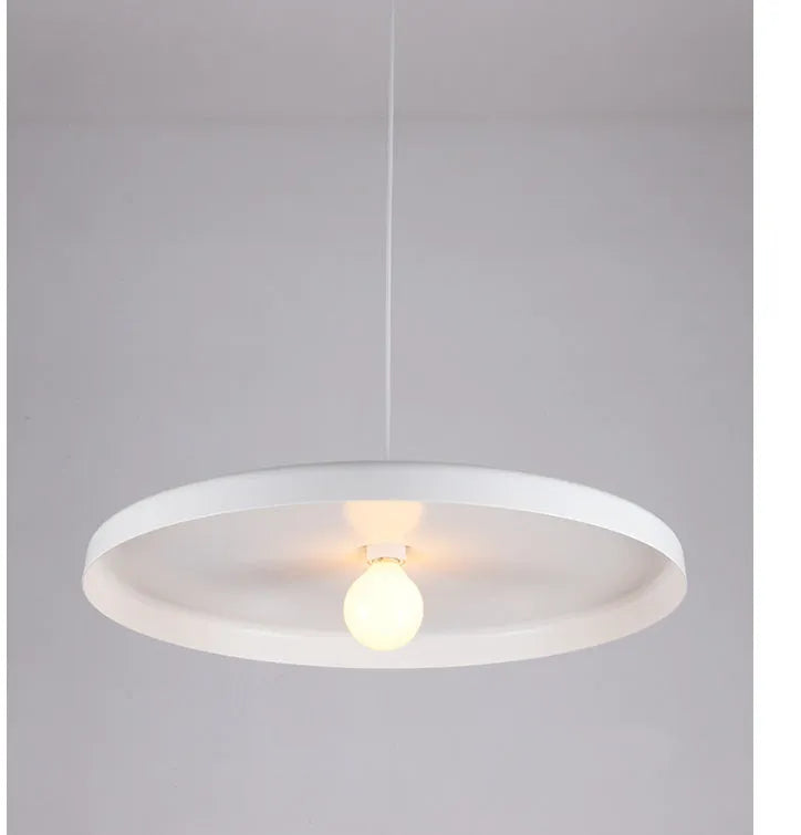 Aluminium alloy ceiling chandelier for restaurants in black or white, showing small, medium, and large size options.