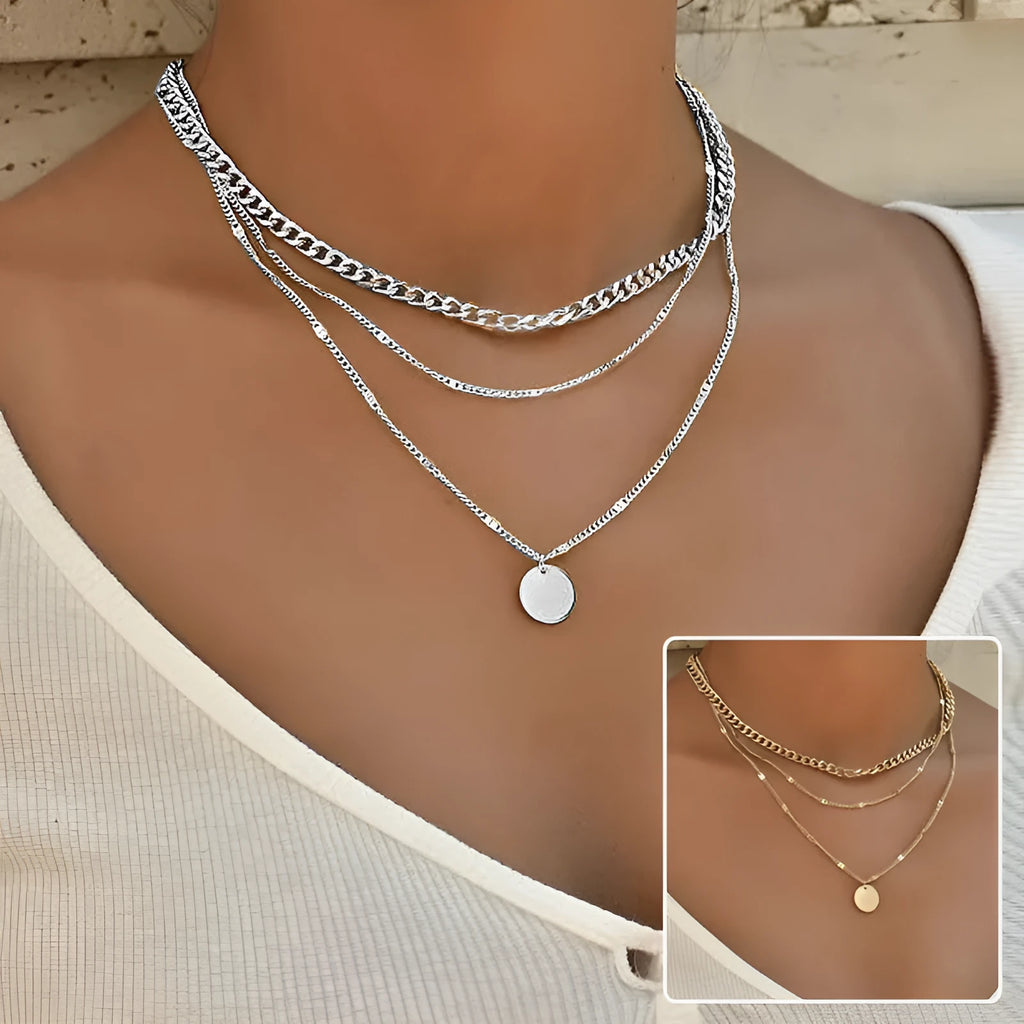 Women's multilayer necklace with disc pendant and clavicle chain in gold or silver electroplated alloy