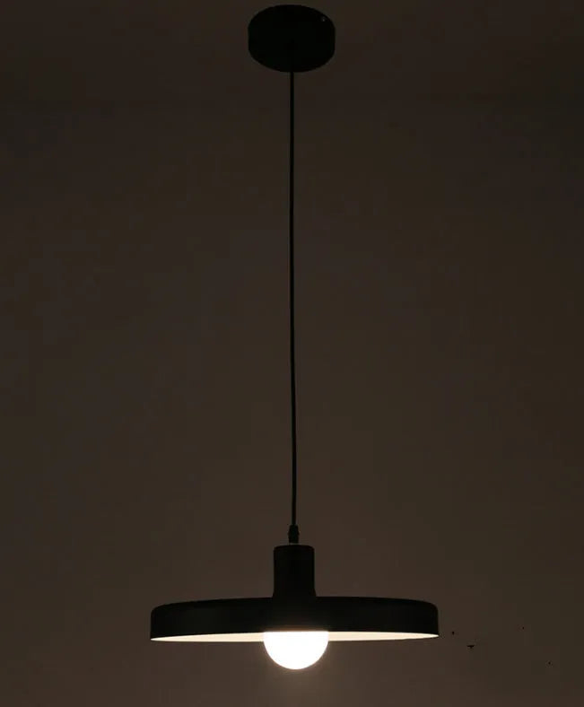 Aluminium alloy ceiling chandelier for restaurants in black or white, showing small, medium, and large size options.