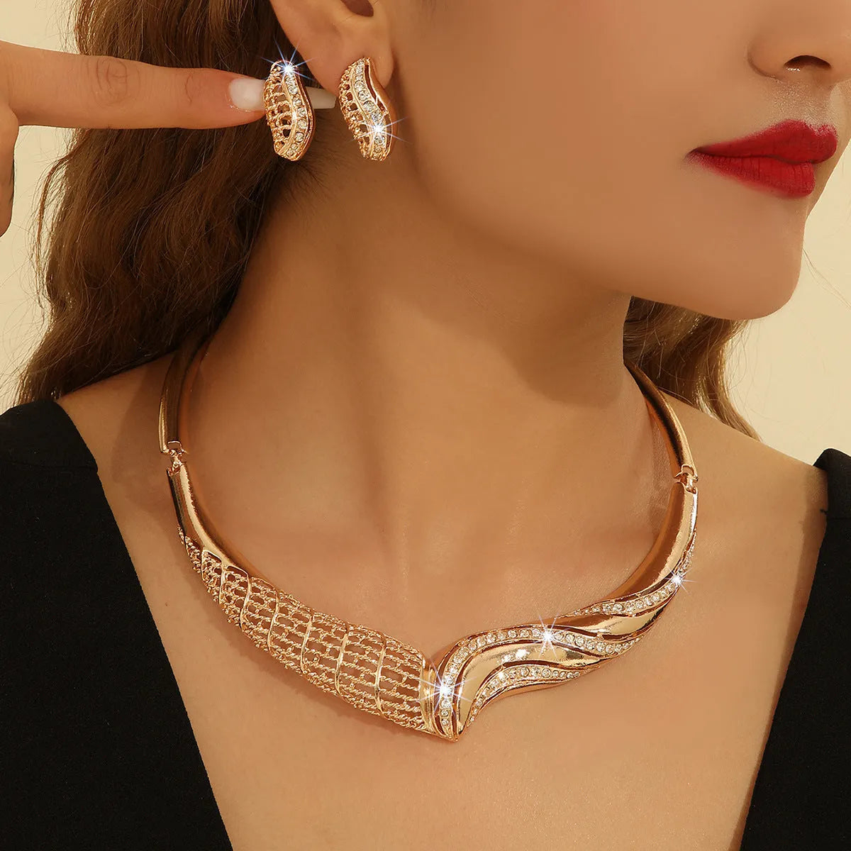 Gold-tone alloy moon necklace and earrings set for women with heart, water drop and bell patterns