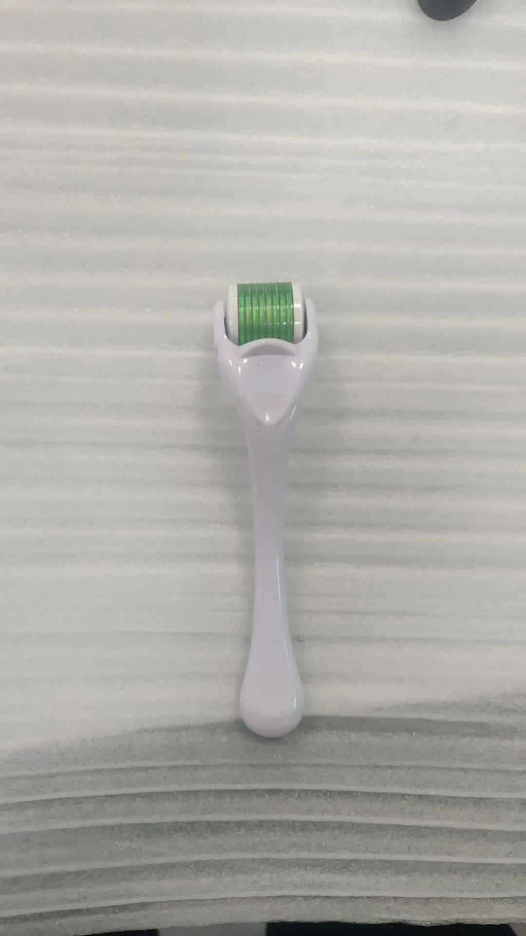 540 micro needle roller with PC construction in various colour combinations showing handle and wheel options