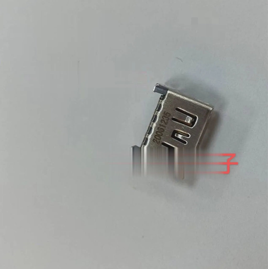 Silver HDMI host interface socket for gaming machine accessories