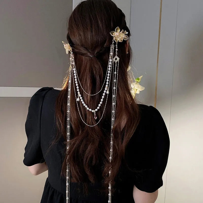 Women's gold hairpin with acrylic pearl diamond flower decoration and long tassel