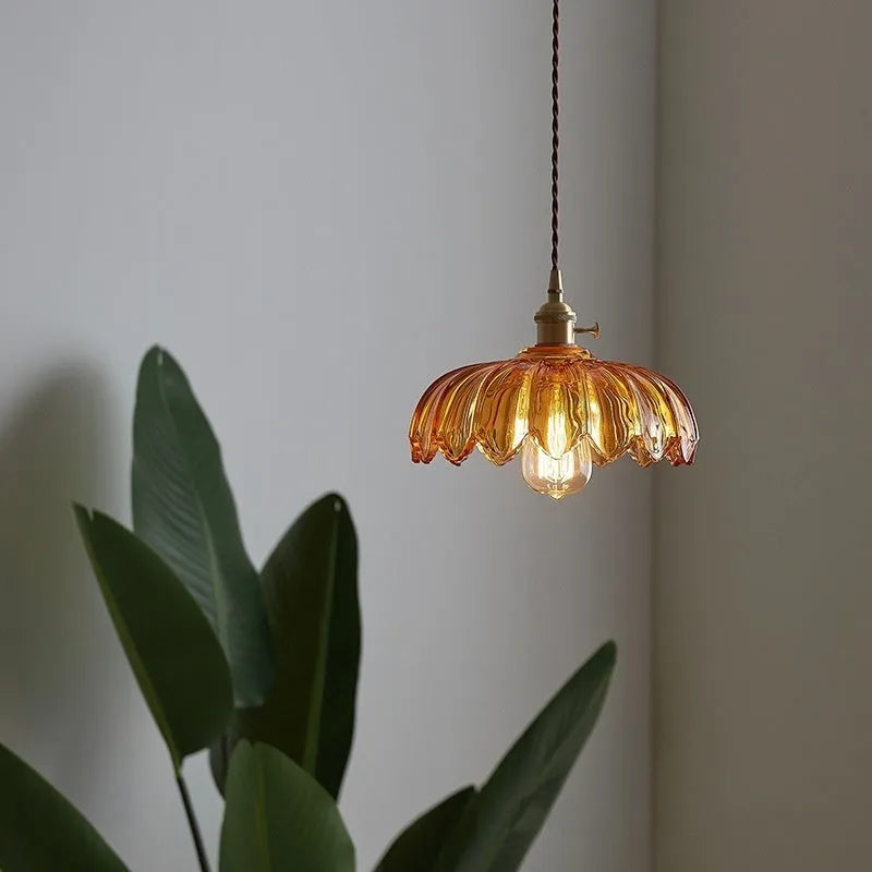 Brass and glass chandelier with 26cm diameter shade in amber-yellow or clear, 220V, for dining room bedroom cafe bar