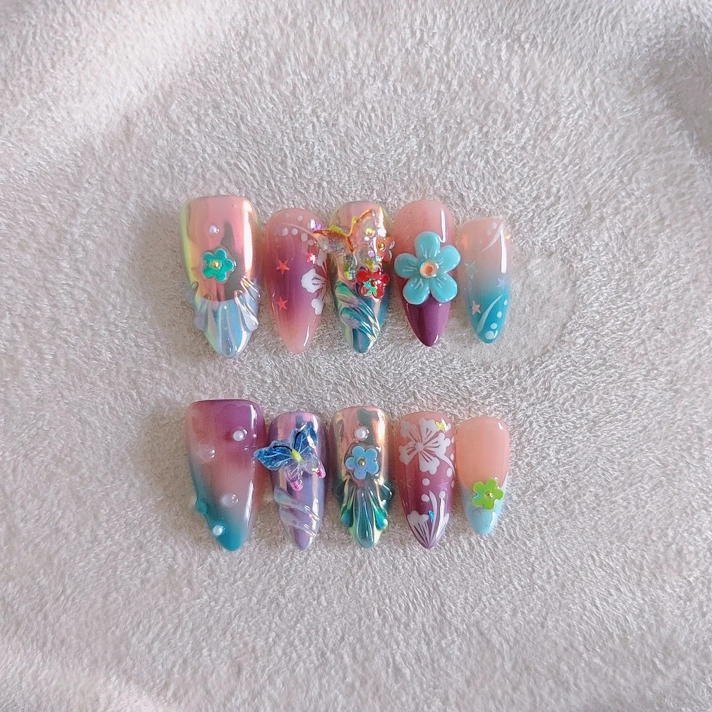 Handmade nail art set with small flower and butterfly charms, sculpting gel, in sizes XS S M L