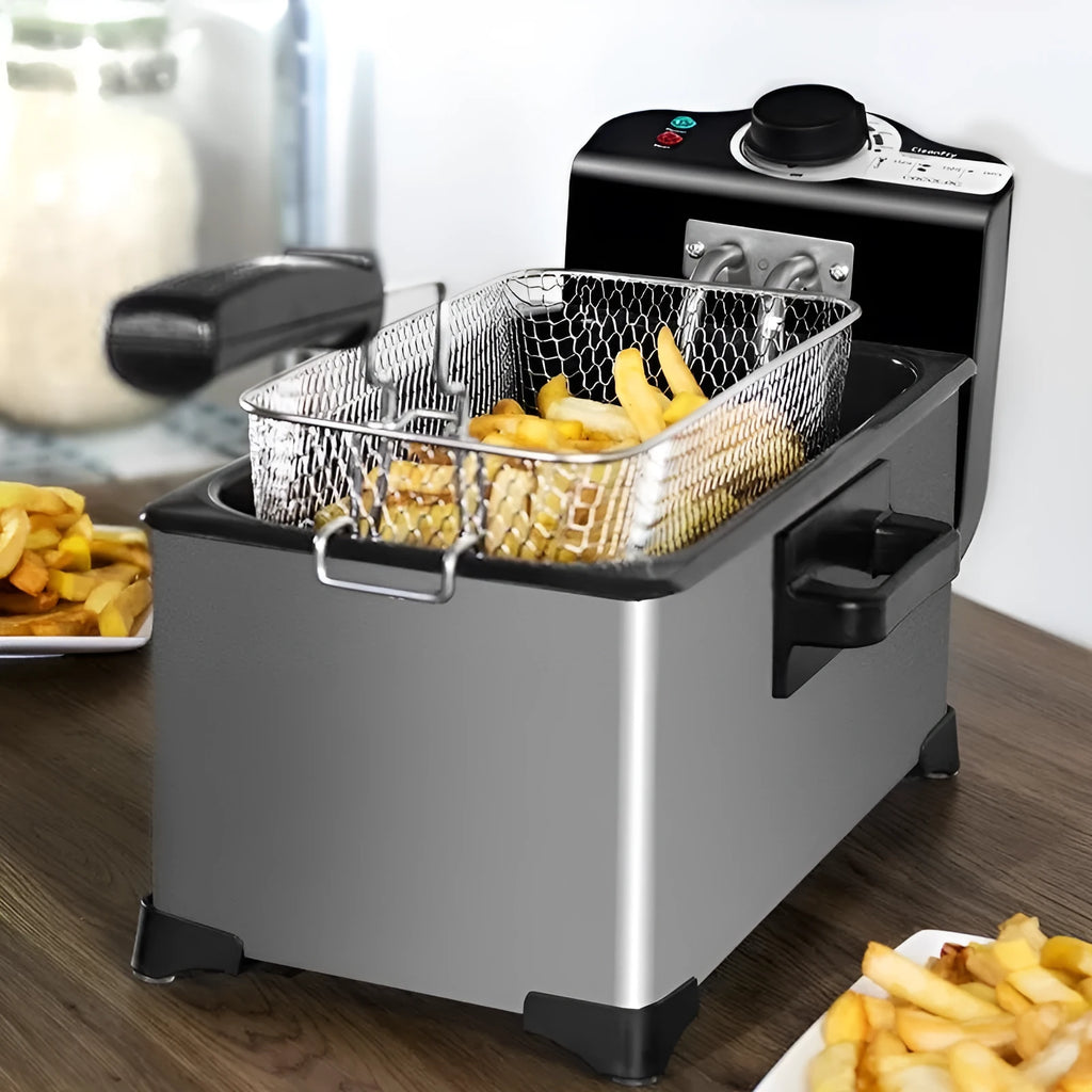 Silver household 3 litre electric fryer with Teflon non-stick coating and EU plug